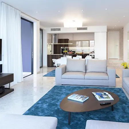 Villa Luxury Seafront Supreme With Private Pool, Jacuzzi, Sauna And Gym At The Beach In - Brac